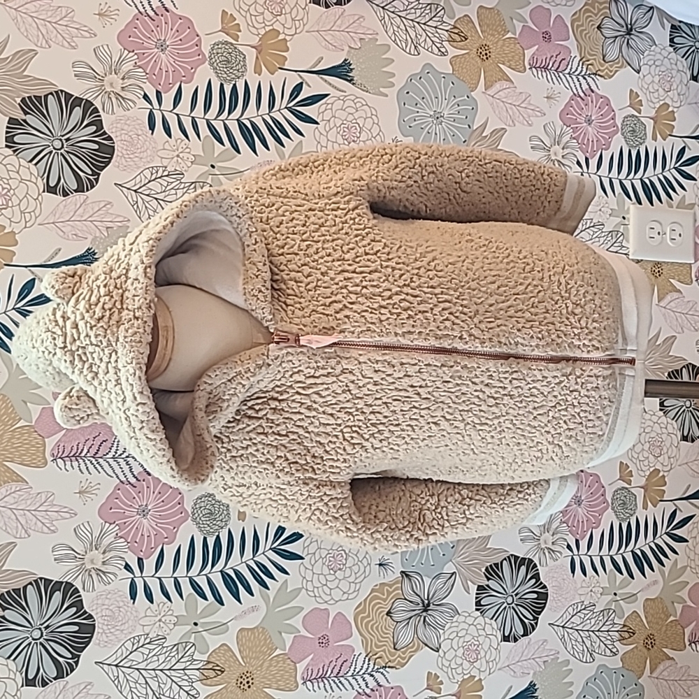 Girls sz 6 fleece